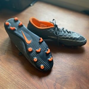 Men’s Nike Hypervenom Soccer Cleats US MENS 12